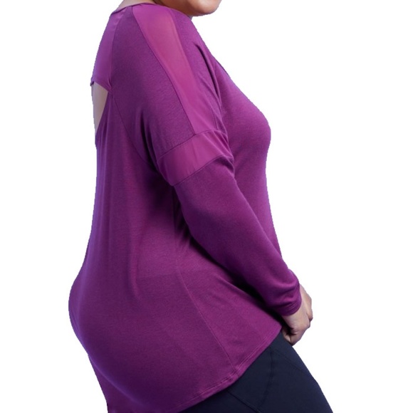 ❤️Sold❤️Balance Collection by Marika Yoga Tee - Picture 3 of 3